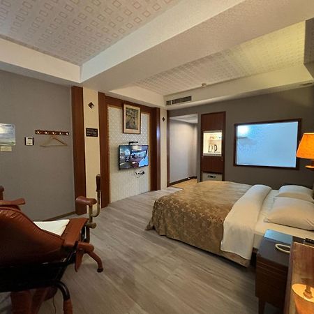 Hua Xiang Motel - Da Chang Гаосюн Екстер'єр фото