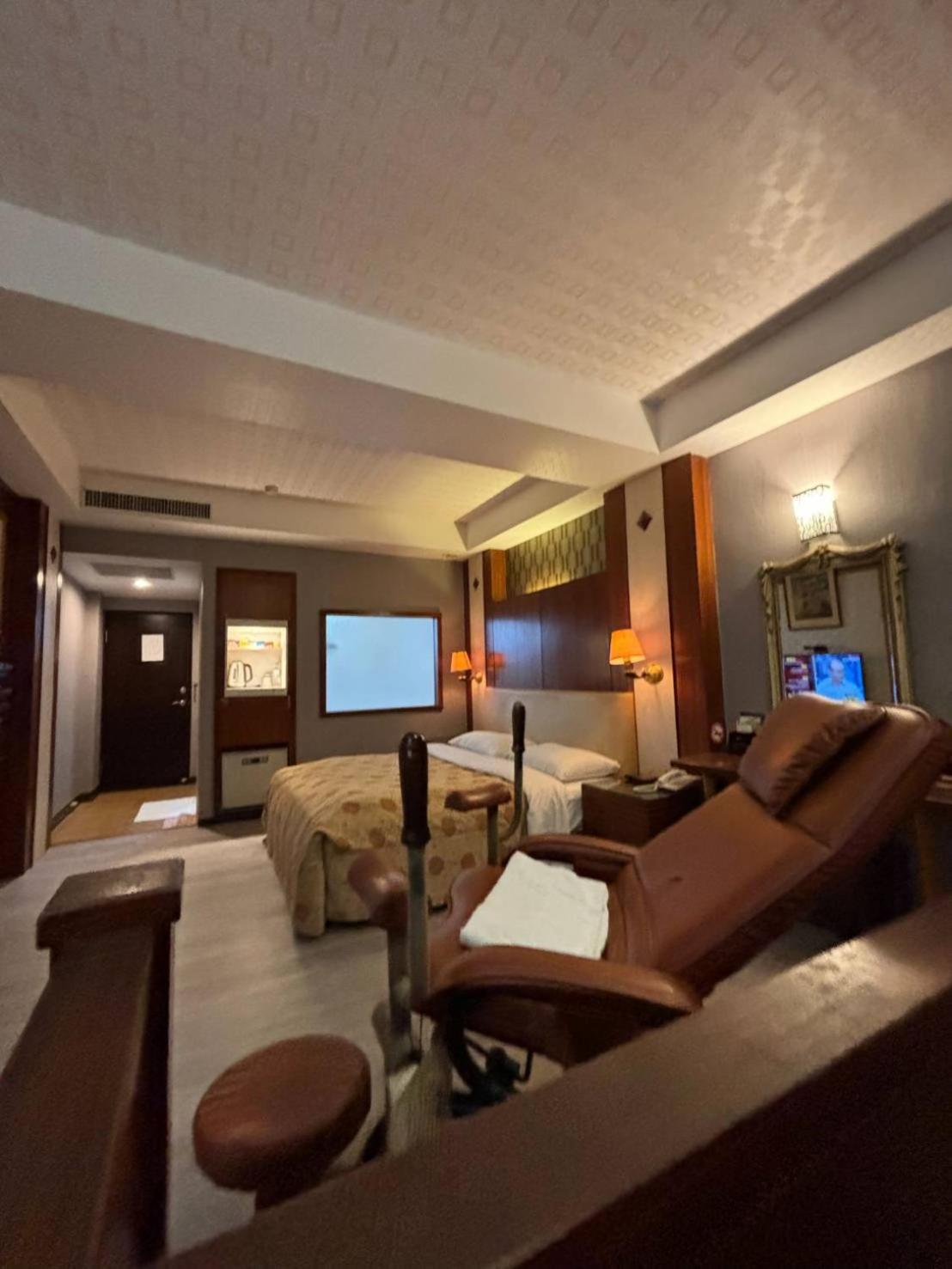 Hua Xiang Motel - Da Chang Гаосюн Екстер'єр фото