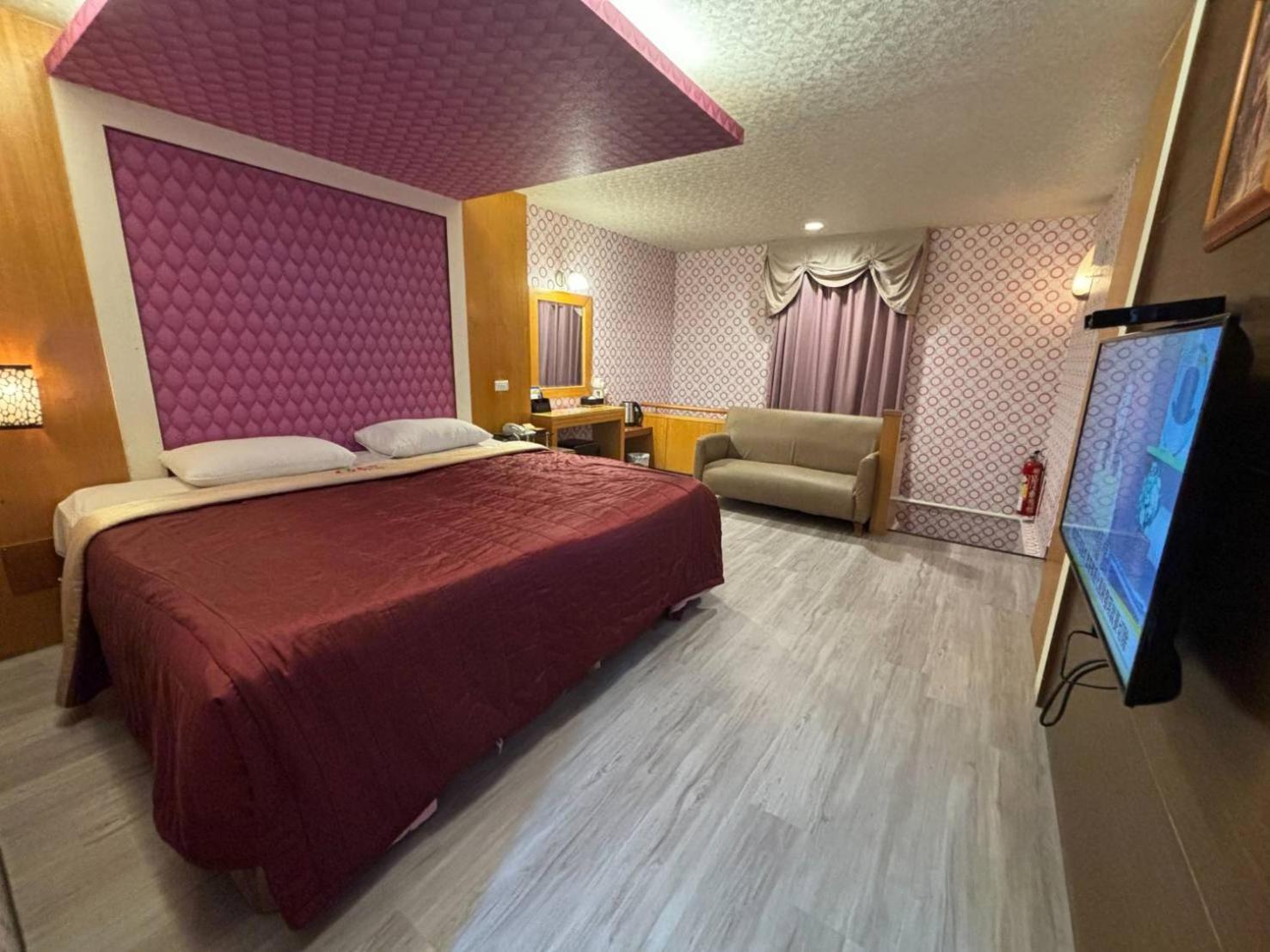 Hua Xiang Motel - Da Chang Гаосюн Екстер'єр фото